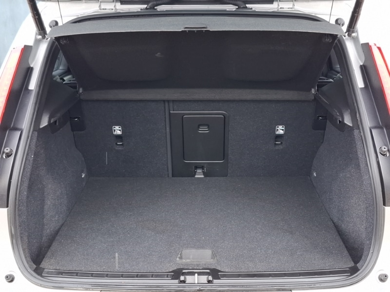 Used Volvo XC40 2022 for sale - 76886016: Photo 8