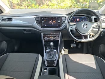 Used Volkswagen T-Roc 2021 for sale - 79722237: Photo