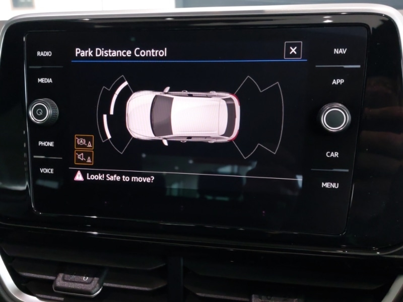 Used Volkswagen T-Roc 2022 for sale - 77762199: Photo 11