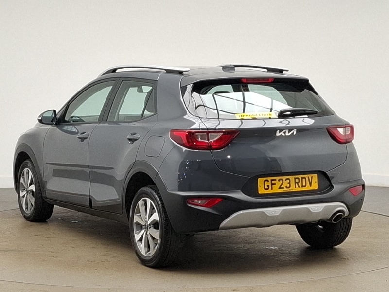 Used Kia Stonic 2023 for sale - 77767902: Photo 3