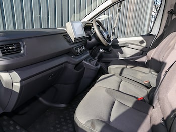 Used Renault Trafic 2024 for sale - 78527494: Photo