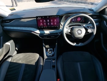 Used Skoda Octavia 2024 for sale - 78080390: Photo