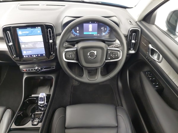 Used Volvo XC40 2024 for sale - 76317538: Photo 7