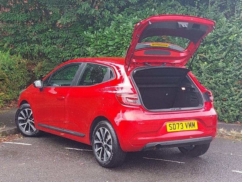 Used Renault Clio 2023 for sale - 76387589: Photo 12