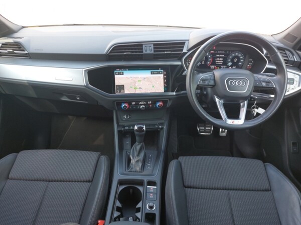 Used Audi Q3 2022 for sale - 76183080: Photo 2