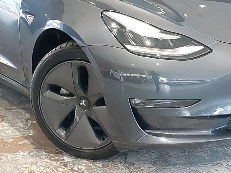 Used Tesla Model 3 2020 for sale - 76864965: Photo 9