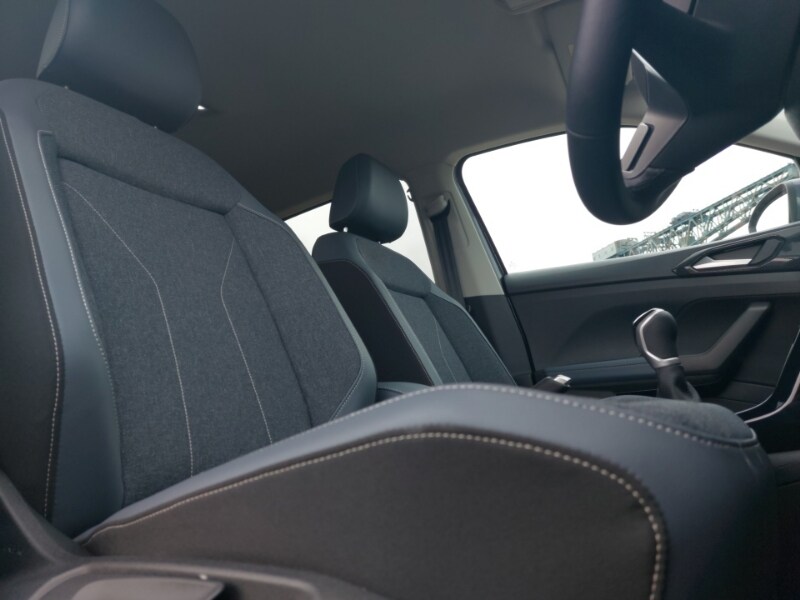 Used Volkswagen T-Cross 2024 for sale - 76511264: Photo 12