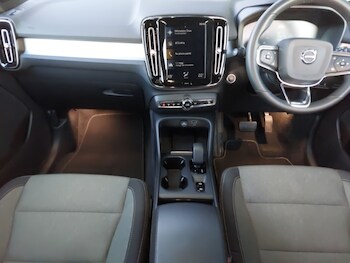 Used Volvo XC40 2022 for sale - 77004148: Photo