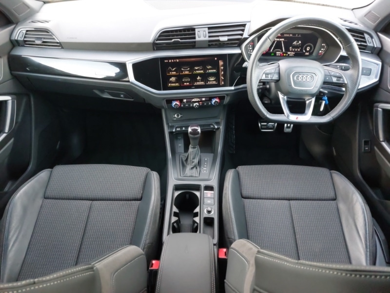 Used Audi Q3 2022 for sale - 77472450: Photo 2