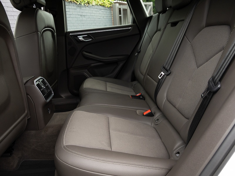 Used Porsche Macan 2021 for sale - 77126729: Photo 6