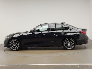 Used BMW 3 Series 2020 for sale - 77015101: Photo