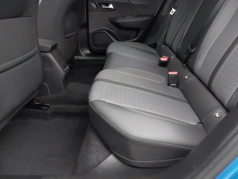 Used Peugeot 2008 2023 for sale - 77597494: Photo 6