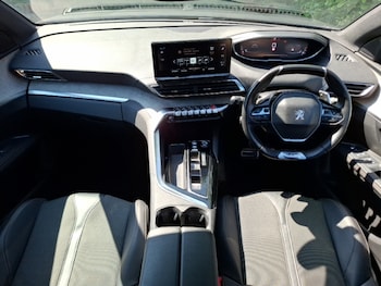 Used Peugeot 5008 2023 for sale - 79572900: Photo