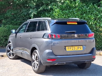 Used Peugeot 5008 2023 for sale - 79572900: Photo