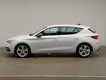 Used SEAT Leon 2022 for sale - 77320123: Photo