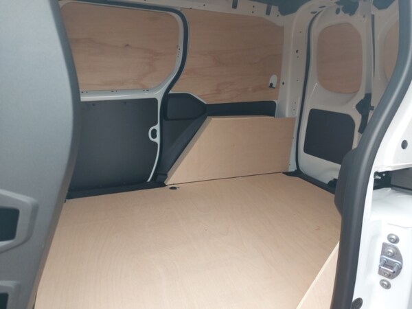 Used Renault Kangoo 2025 for sale - 76265137: Photo 6