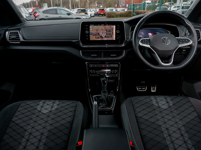 Used Volkswagen T-Cross 2024 for sale - 77999088: Photo 2