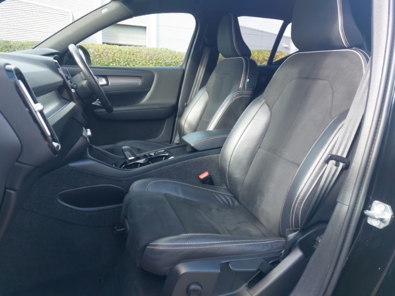 Used Volvo XC40 2021 for sale - 77353398: Photo 5