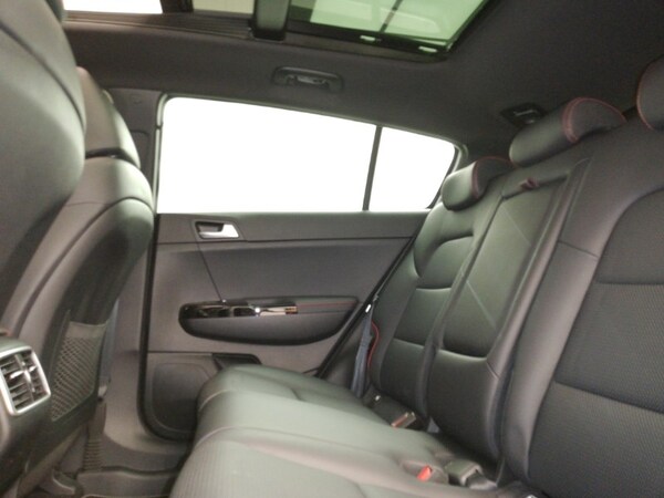 Used Kia Sportage 2021 for sale - 76198937: Photo 6