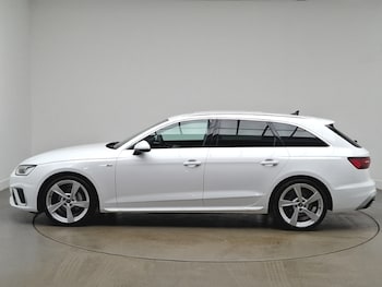 Used Audi A4 2024 for sale - 79457416: Photo