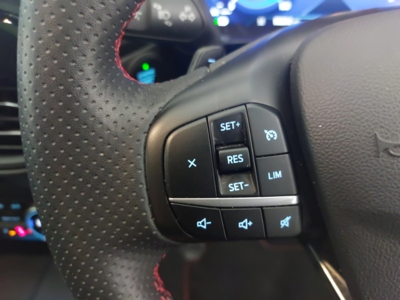 Used Ford Kuga 2022 for sale - 76375140: Photo 12