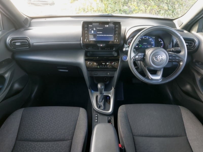 Used Toyota Yaris Cross 2022 for sale - 78080131: Photo 2