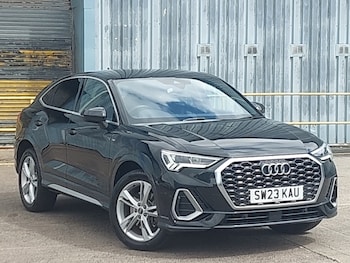 Used Audi Q3 2023 for sale - 79332050: Photo