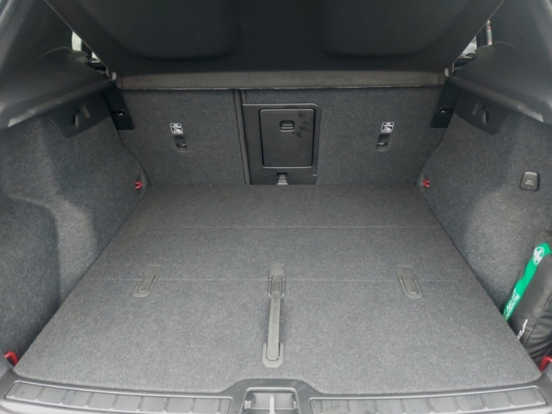 Used Volvo XC40 2024 for sale - 76920742: Photo 8