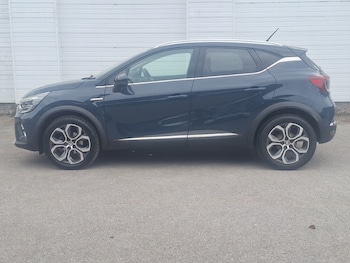 Used Renault Captur 2022 for sale - 79131523: Photo