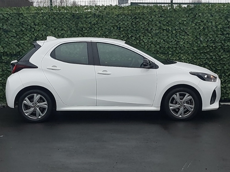 Used Mazda Mazda2 HYBRID 2024 for sale - 77955367: Photo 2