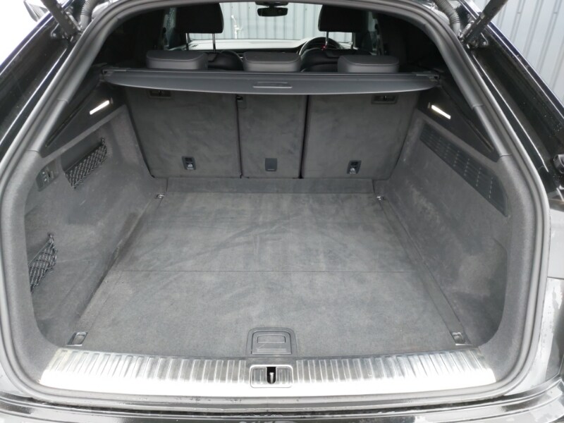 Used Audi Q8 2022 for sale - 78140220: Photo 8