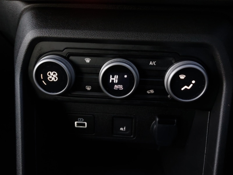 Used Dacia Sandero Stepway 2024 for sale - 77253307: Photo 12