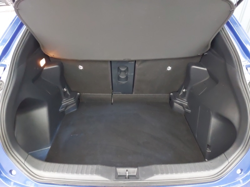 Used Toyota Yaris Cross 2022 for sale - 77253013: Photo 8