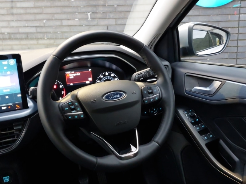 Used Ford Focus 2023 for sale - 77955107: Photo 10