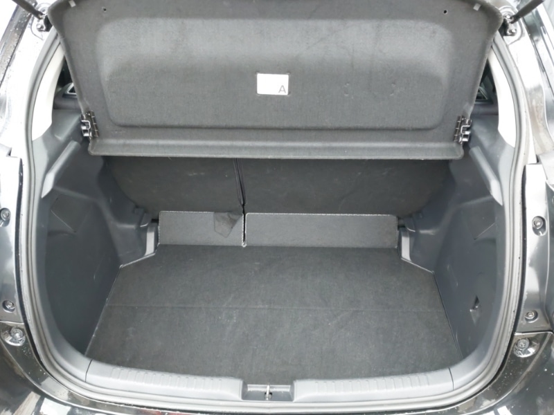 Used Mazda Mazda2 HYBRID 2024 for sale - 77975343: Photo 8