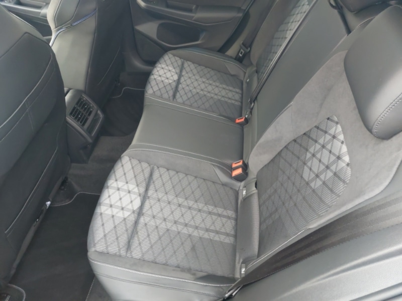 Used Volkswagen Golf 2024 for sale - 76435430: Photo 6