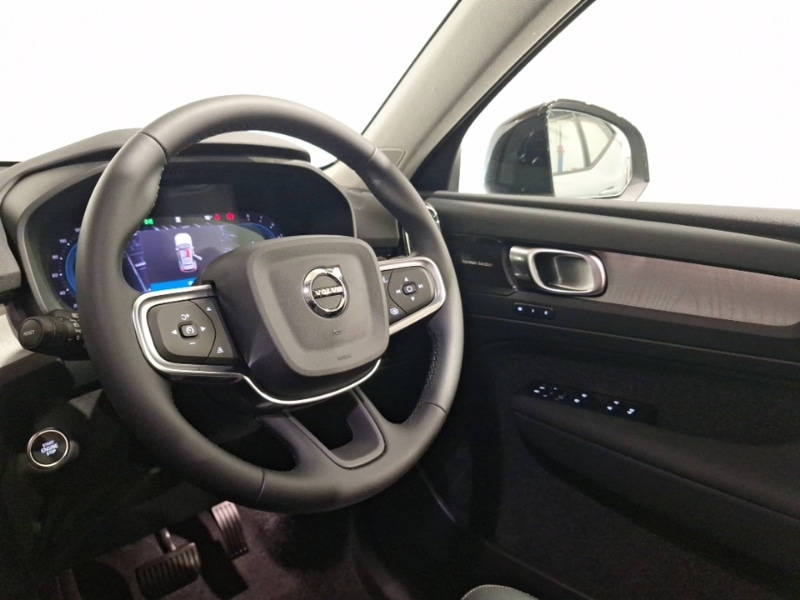 Used Volvo XC40 2024 for sale - 77312021: Photo 10