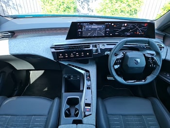 Used Peugeot 3008 2025 for sale - 78933407: Photo