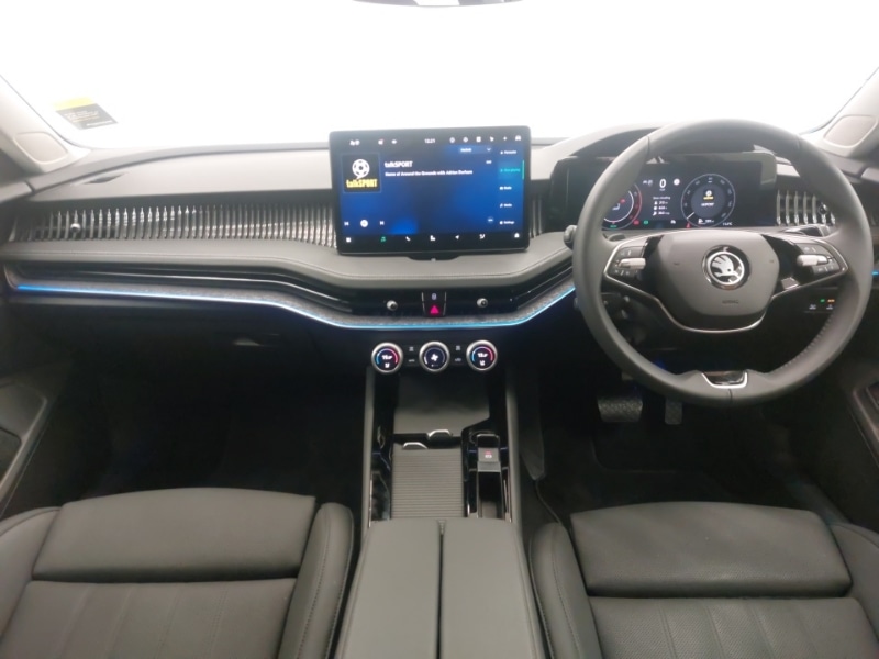 Used Skoda Superb 2024 for sale - 76347931: Photo 2