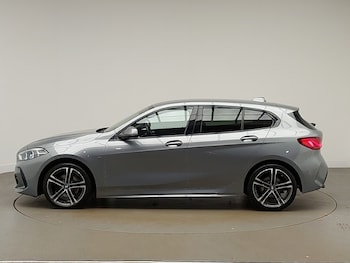 Used BMW 1 Series 2024 for sale - 77240902: Photo