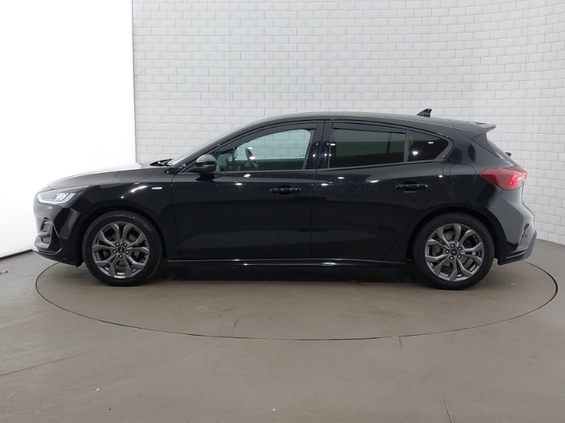 Used Ford Focus 2022 for sale - 77361076: Photo 4