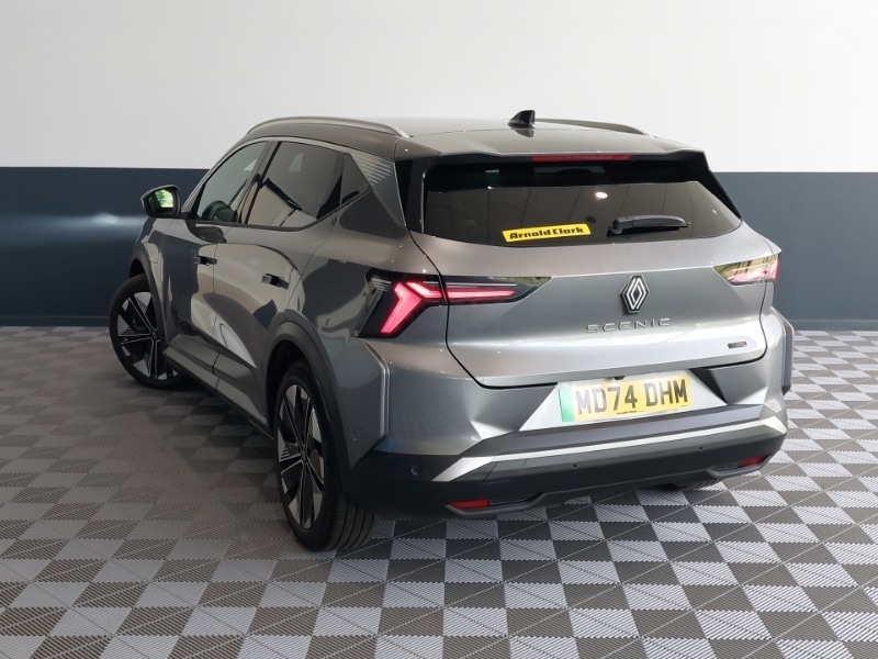 Used Renault Scenic E-Tech 2024 for sale - 76404180: Photo 3
