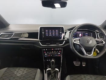 Used Volkswagen T-Roc 2022 for sale - 77476241: Photo