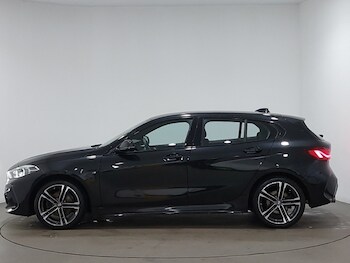 Used BMW 1 Series 2022 for sale - 77373580: Photo
