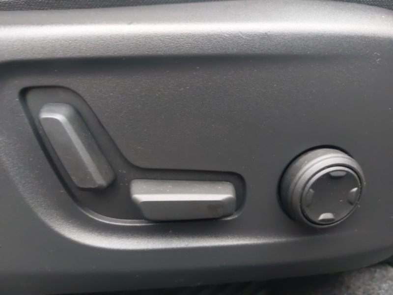 Used Volvo XC40 2024 for sale - 77560931: Photo 12