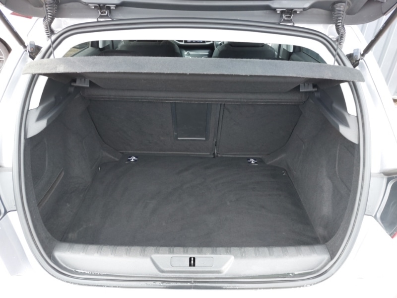 Used Peugeot 308 2020 for sale - 76741891: Photo 8