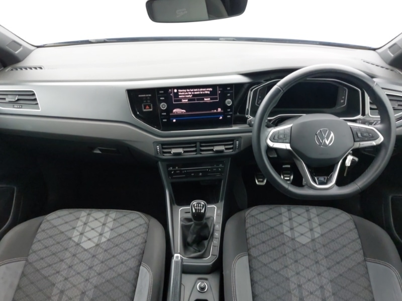 Used Volkswagen Taigo 2023 for sale - 76331442: Photo 2