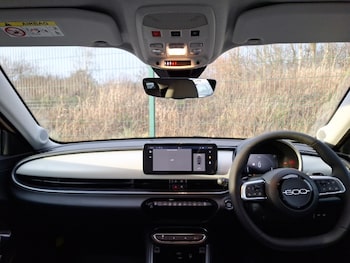 Used Fiat 600 2025 for sale - 76920779: Photo