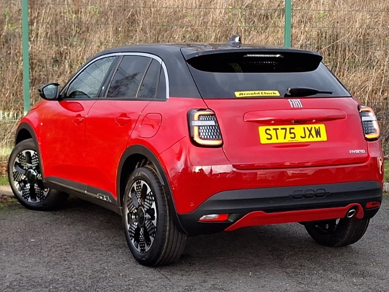 Used Fiat 600 2025 for sale - 76920779: Photo 3