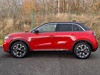 Used Fiat 600 2025 for sale - 76920779: Photo